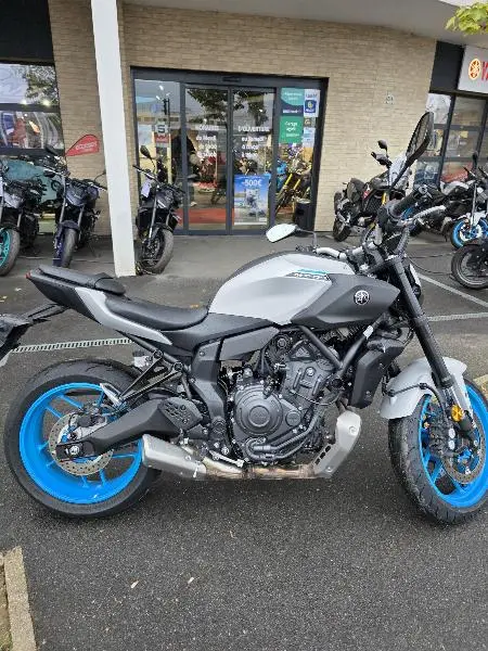 MT07 