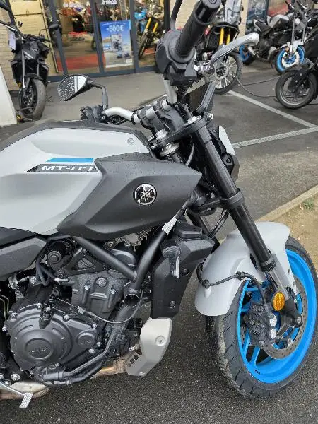 MT07 