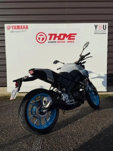 MT125 ABS
