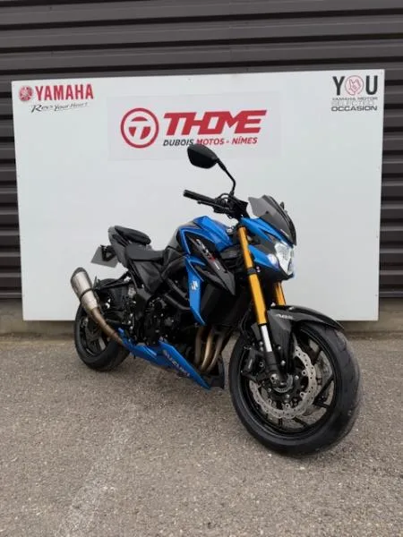 GSXS 750