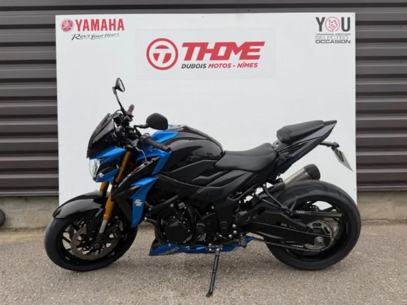 GSXS 750