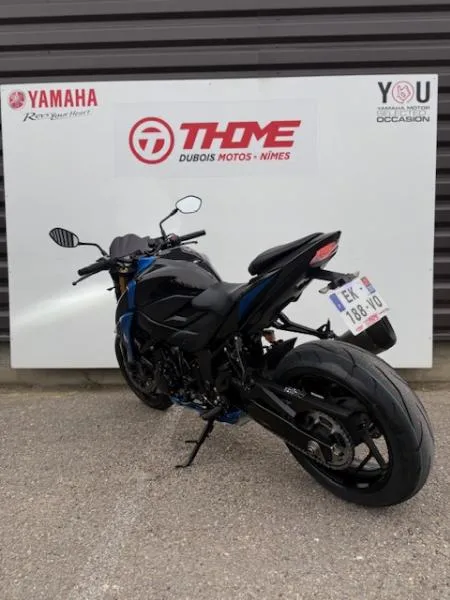 GSXS 750