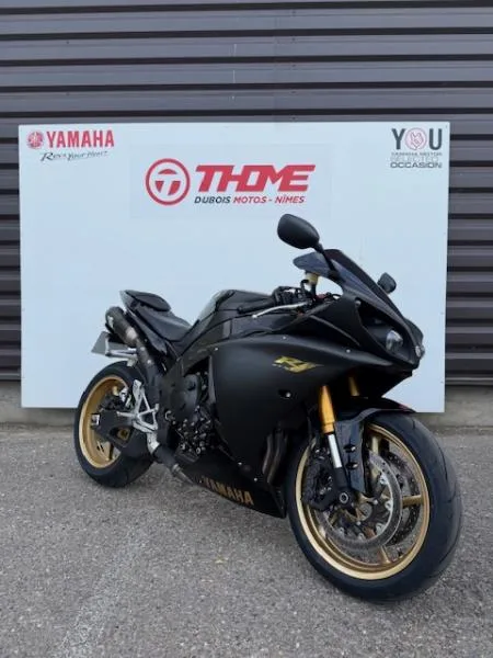 YZF 1000 R1