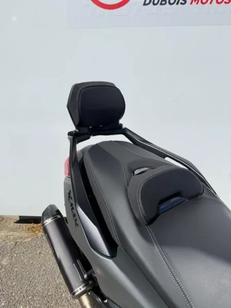 XMAX 125