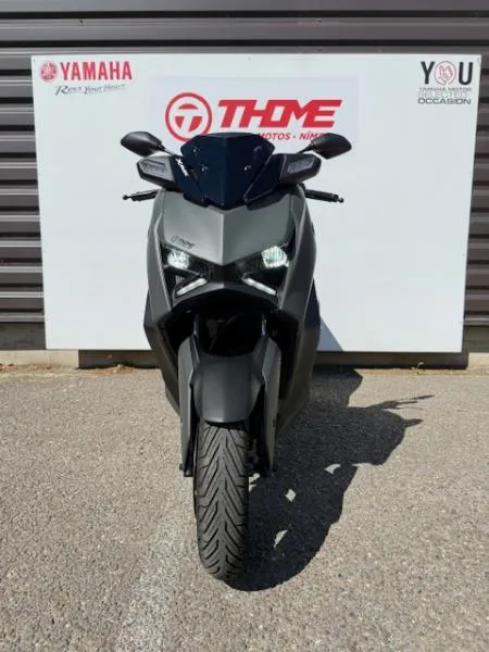 XMAX 125