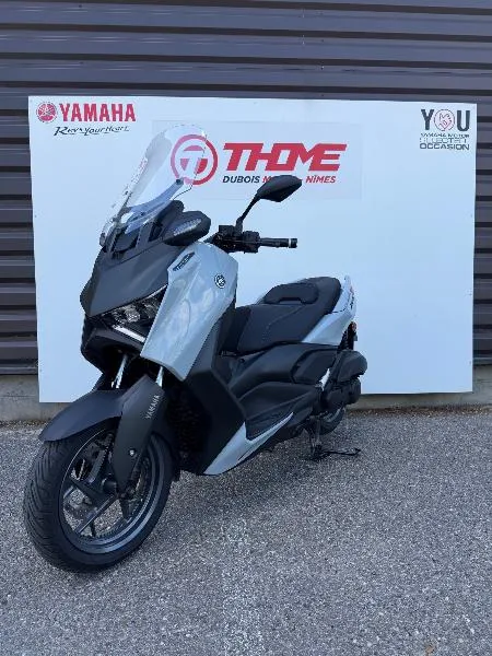 XMAX 125 TECH MAX