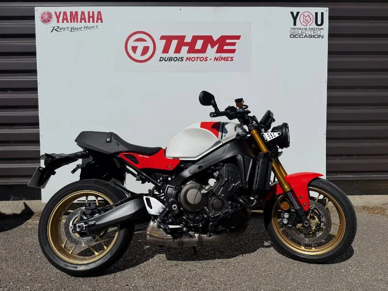 XSR 900