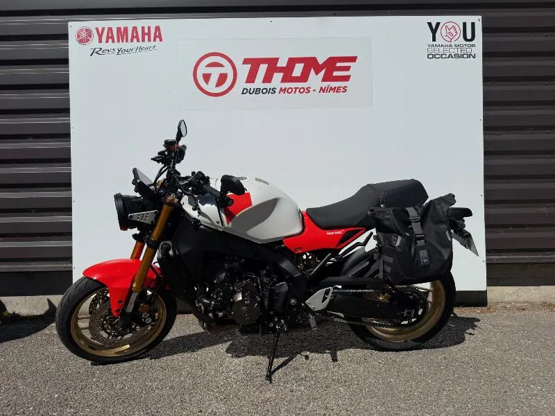 XSR 900