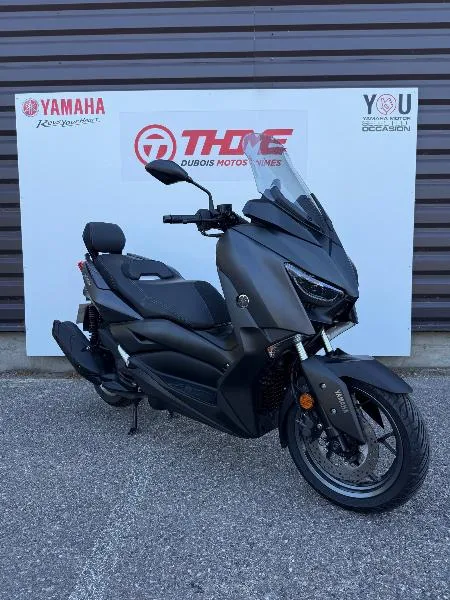 XMAX 125