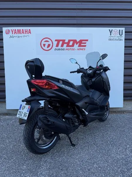 XMAX 125