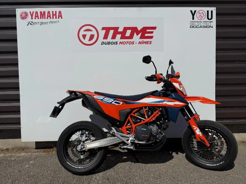 690 SMC R