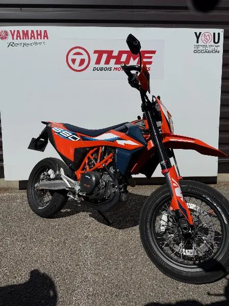 690 SMC R