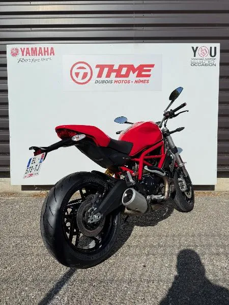 MONSTER 797
