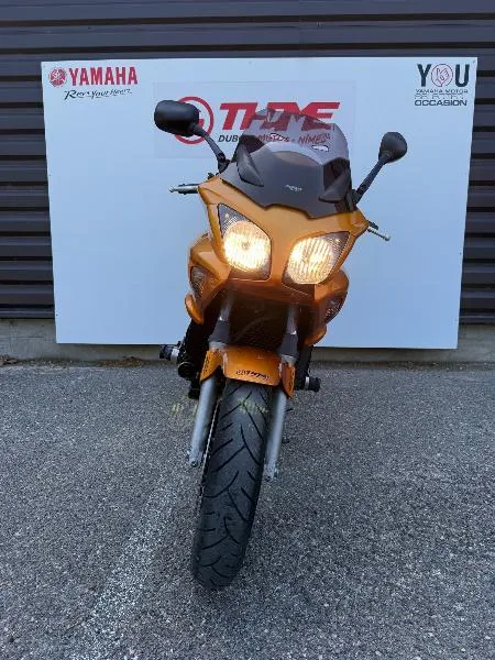 CBF 1000 F