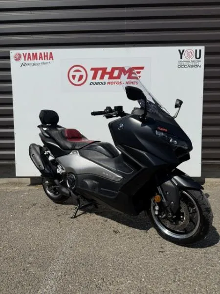 XP TMAX 560