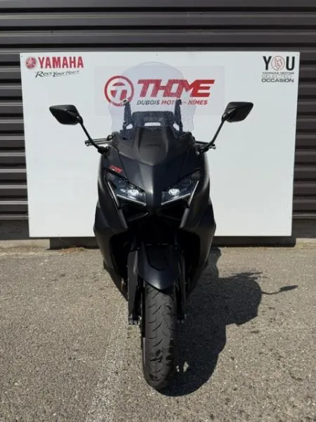XP TMAX 560