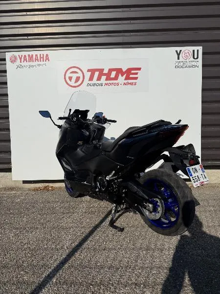 XP TMAX 560