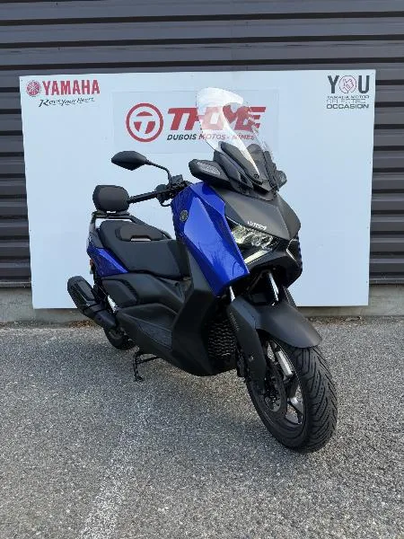XMAX 300