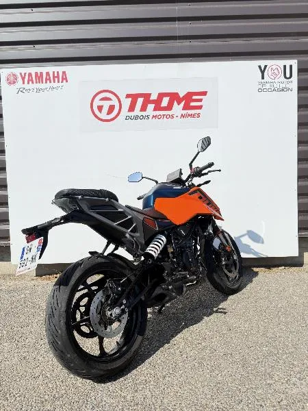 125 DUKE