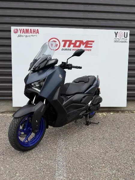 XMAX 125