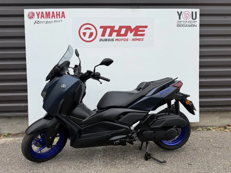 XMAX 125