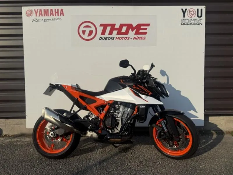 990 SUPER DUKE R