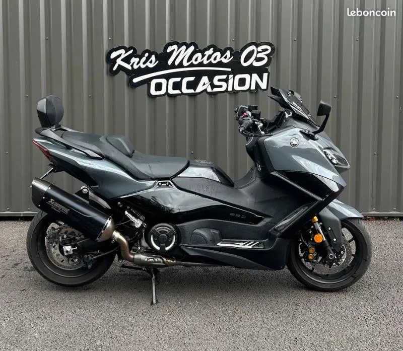 XP TMAX 560 TECH MAX KAMO