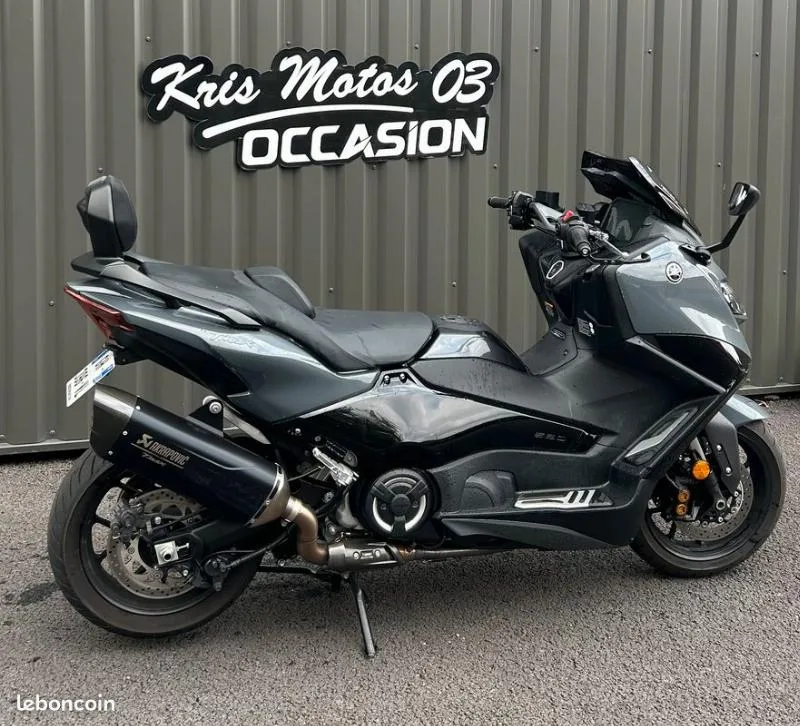 XP TMAX 560 TECH MAX KAMO
