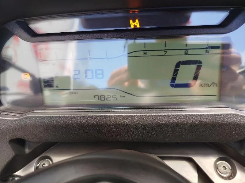 TRICITY 300