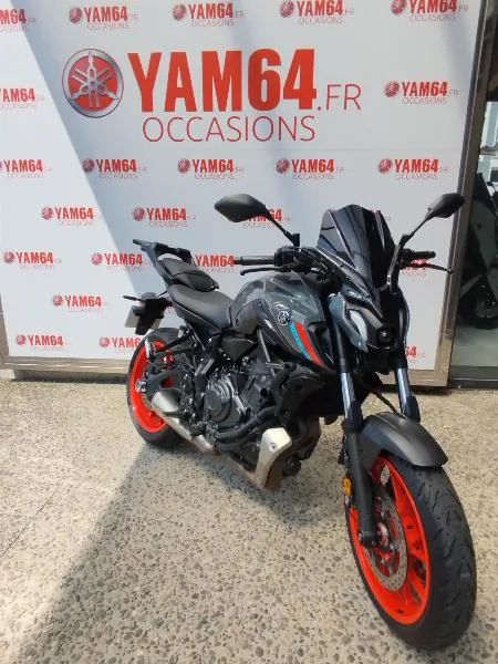 MT07