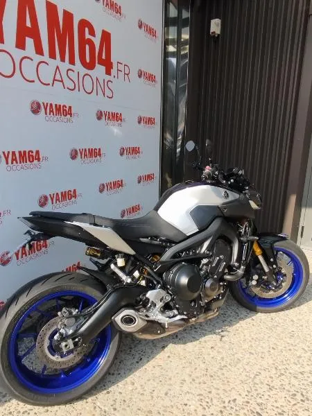 MT09 SP