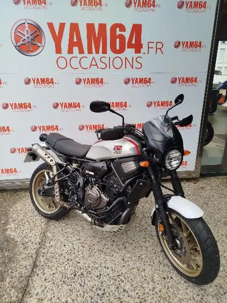 XSR 700 XTRIBUTE