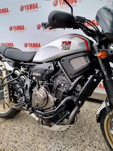XSR 700 XTRIBUTE