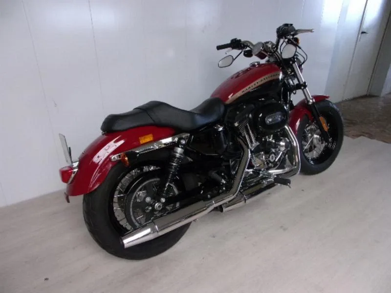 SPORTSTER CUSTOM 1200