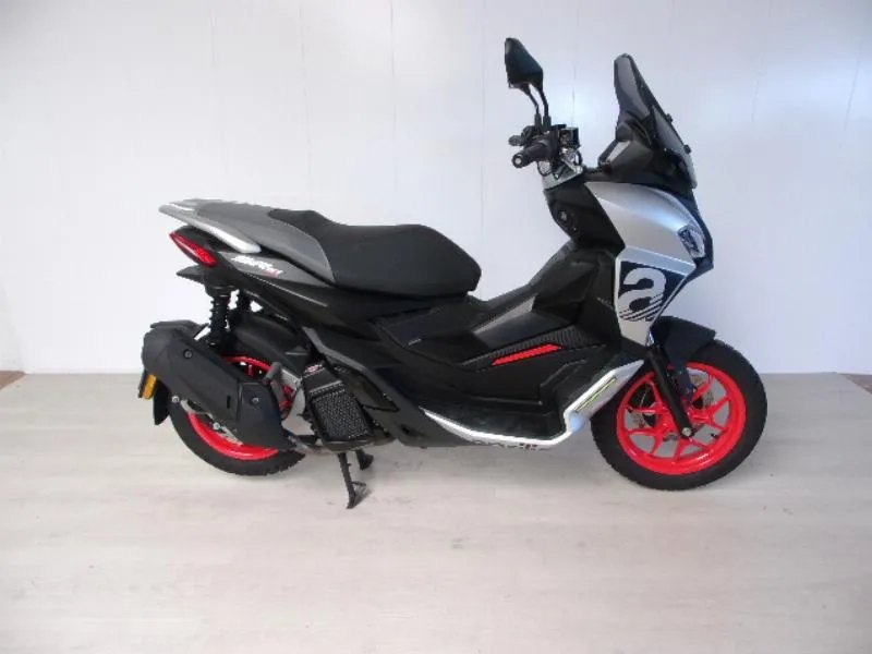 SR 125 GT