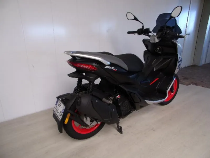 SR 125 GT