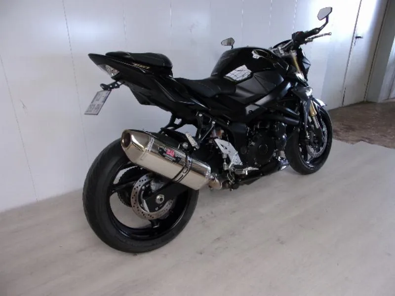 GSR 750