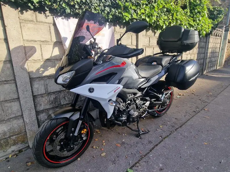 TRACER 900