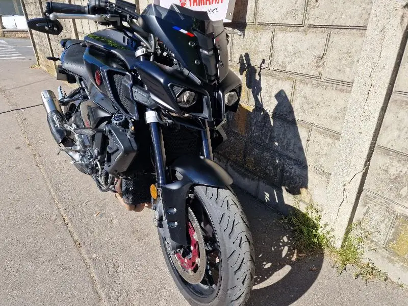 MT10