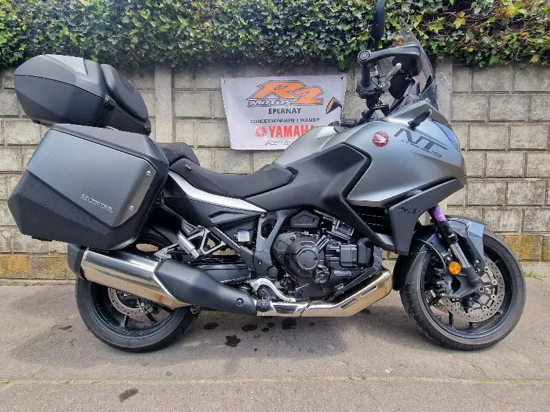 NT 1100 DCT 2022