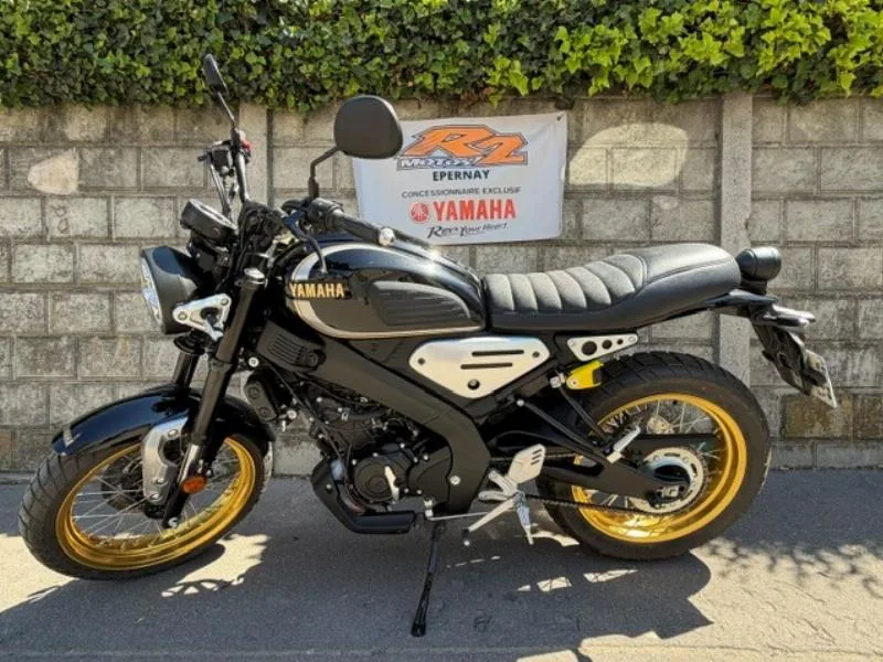 XSR 125 Legacy