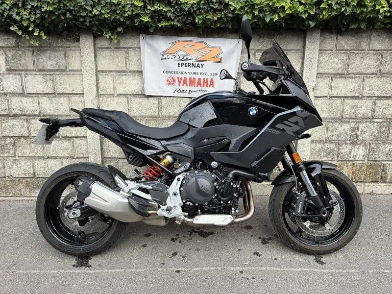 F 900 XR