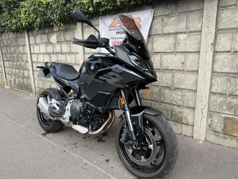 F 900 XR