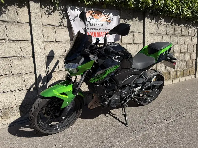 Z400