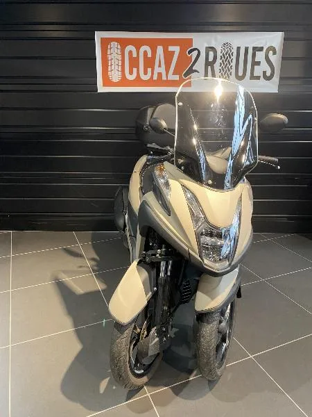TRICITY 125
