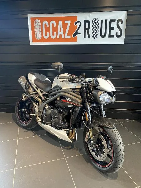 SPEED TRIPLE 1050 RS