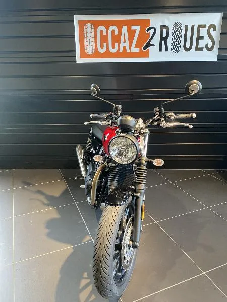 SPEED TWIN 900