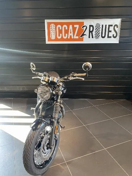 Bonneville T120 Black