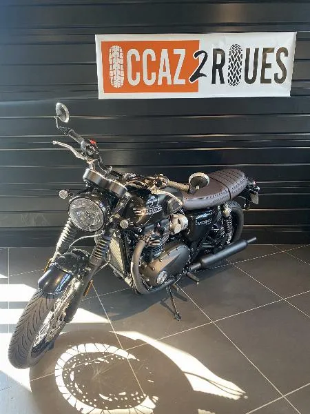 Bonneville T120 Black