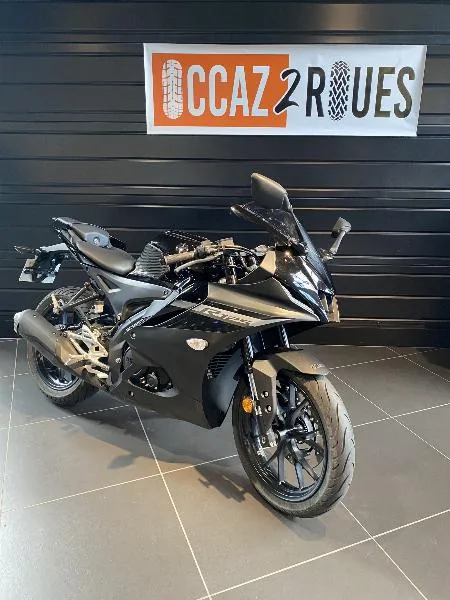 YZFR 125
